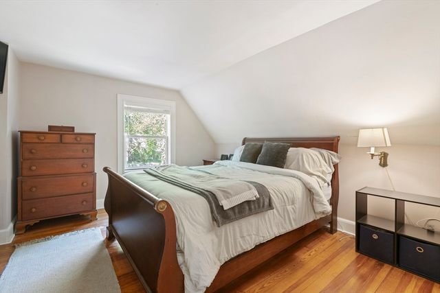 226 Central St, Foxboro, MA 02035