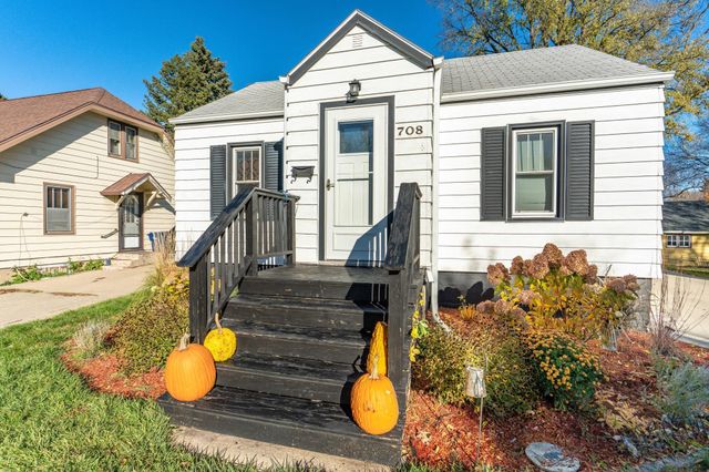 708 Spruce Street, Fergus Falls, MN 56537
