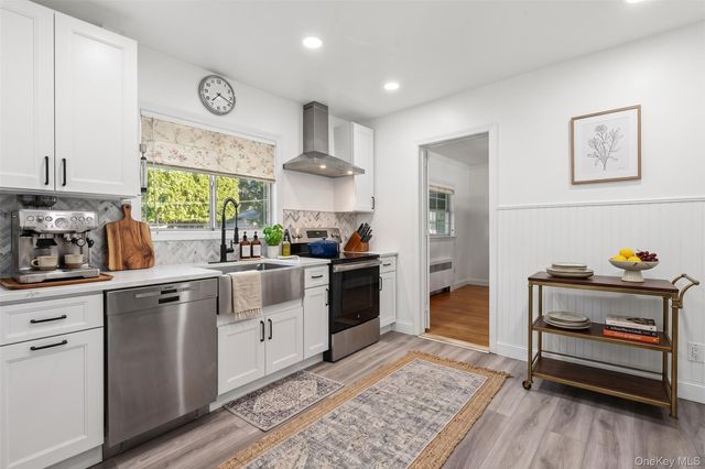 432 Maryland Avenue, Freeport, NY 11520