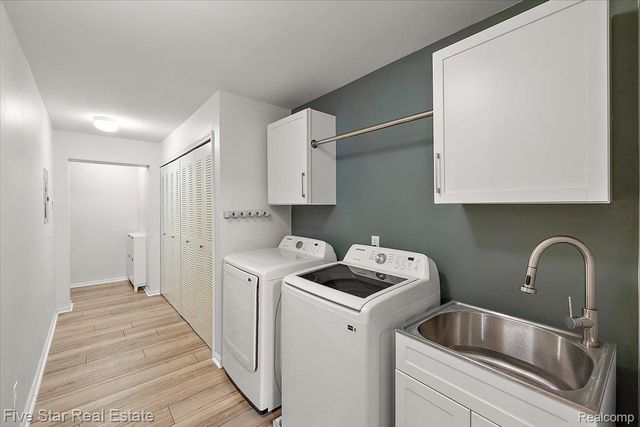 15943 Morningside, Northville, MI 48168