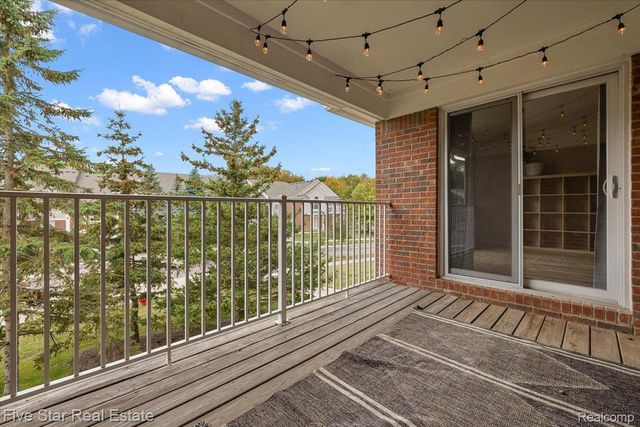 15943 Morningside, Northville, MI 48168