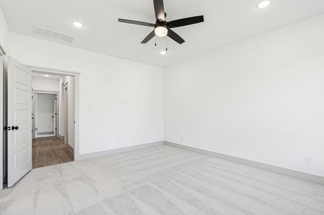 5012 Elizabeth Street, Granbury, TX 76048