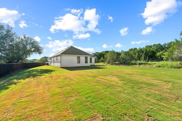 5012 Elizabeth Street, Granbury, TX 76048
