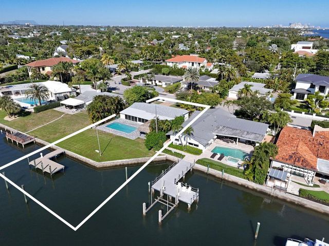 122 Arlington Place, West Palm Beach, FL 33405