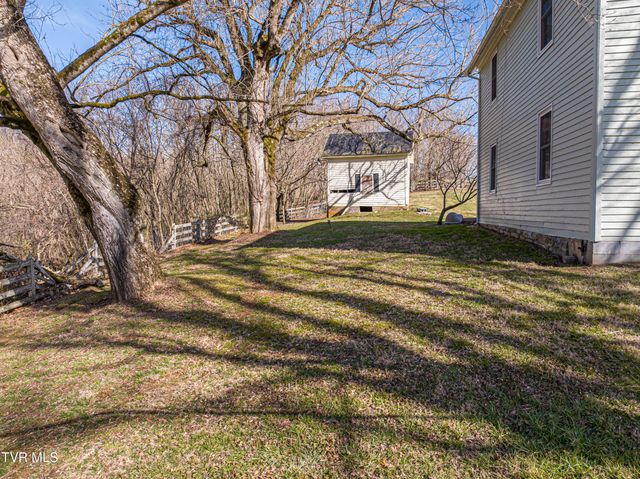 22601 Green Springs Church Road, Abingdon, VA 24211