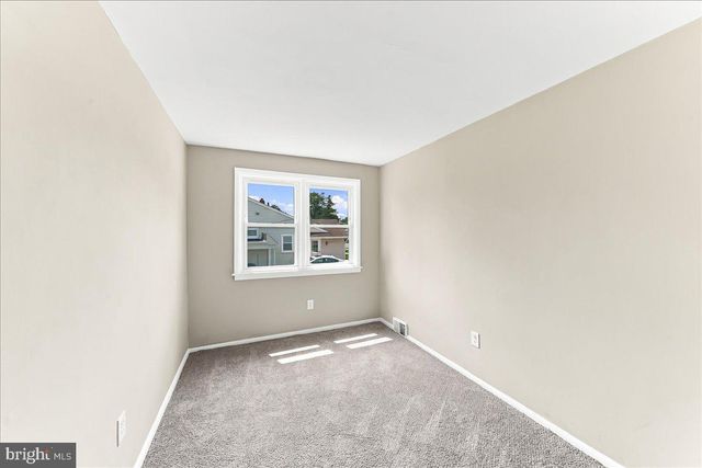106 MARIANVILLE RD, Aston, PA 19014