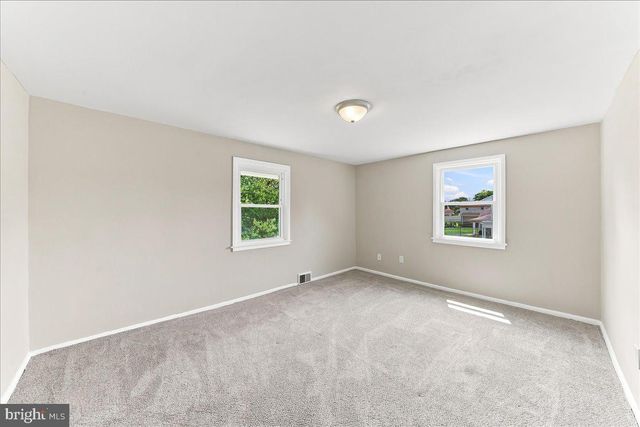 106 MARIANVILLE RD, Aston, PA 19014