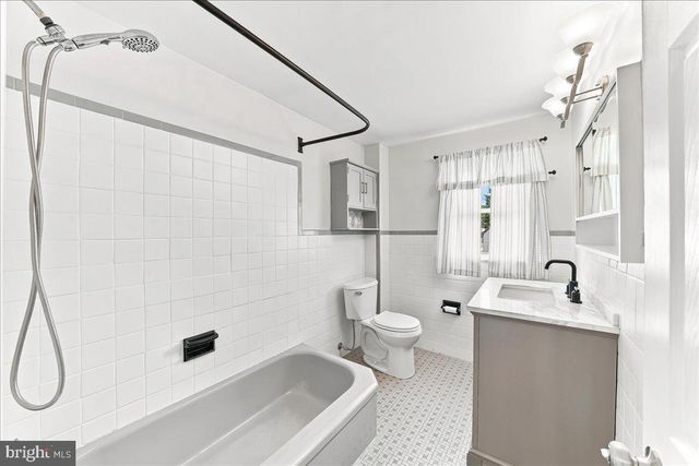 106 MARIANVILLE RD, Aston, PA 19014