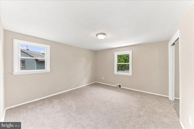 106 MARIANVILLE RD, Aston, PA 19014