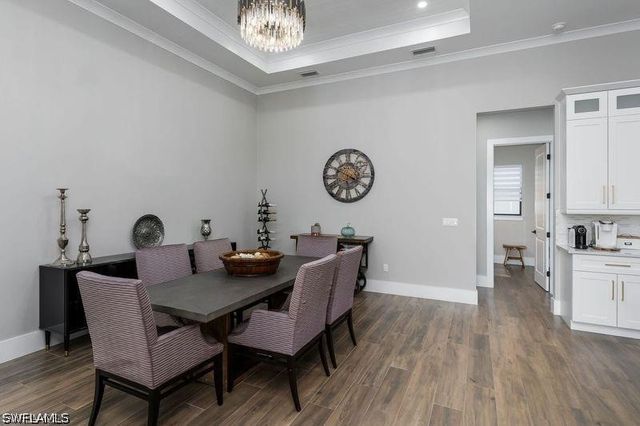 709 15th ST SW, Naples, FL 34117