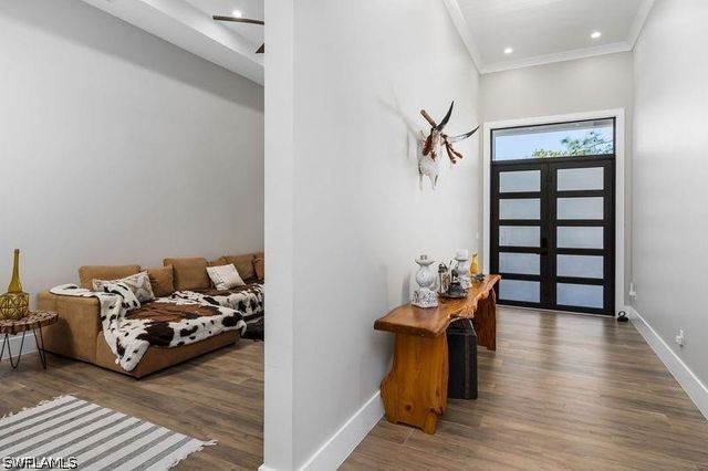 709 15th ST SW, Naples, FL 34117