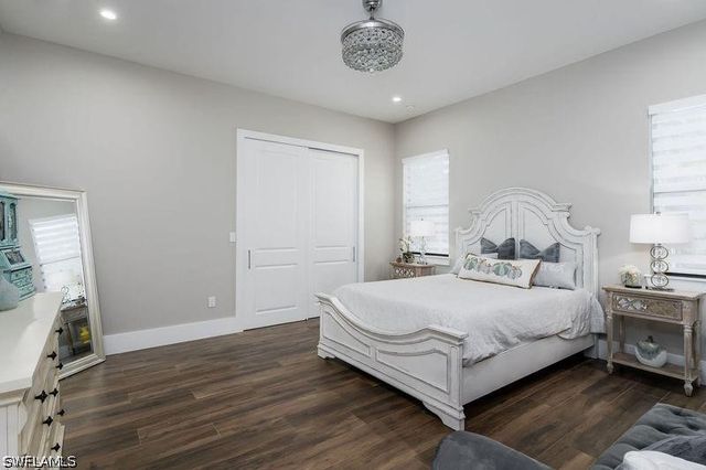 709 15th ST SW, Naples, FL 34117