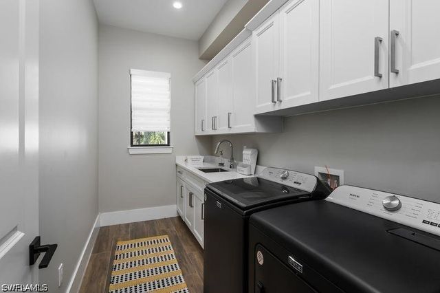 709 15th ST SW, Naples, FL 34117