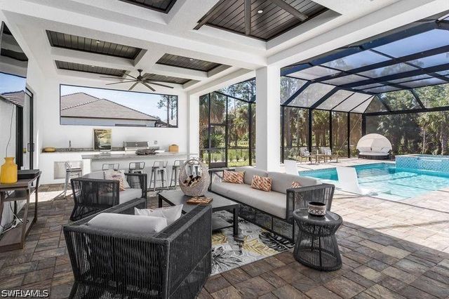 709 15th ST SW, Naples, FL 34117