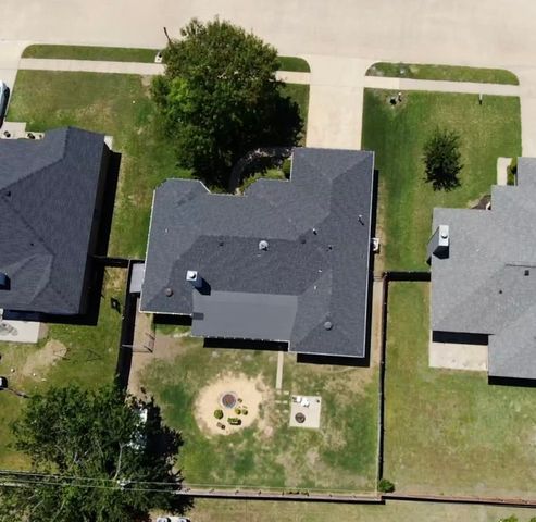 514 Morningside Court, Midlothian, TX 76065
