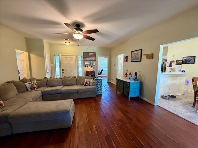 514 Morningside Court, Midlothian, TX 76065