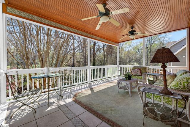 18 Dapple Gray Court, Simpsonville, SC 29680