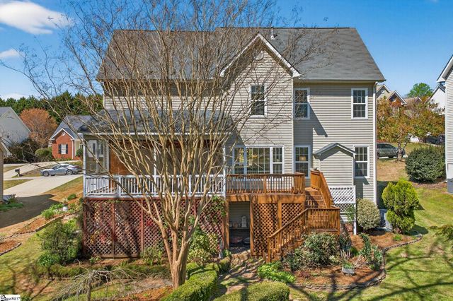 18 Dapple Gray Court, Simpsonville, SC 29680