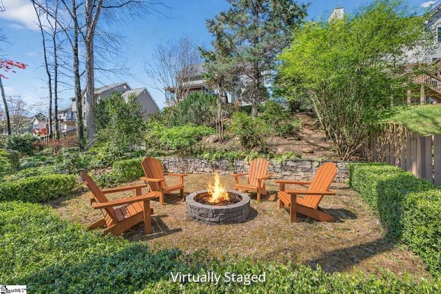 18 Dapple Gray Court, Simpsonville, SC 29680