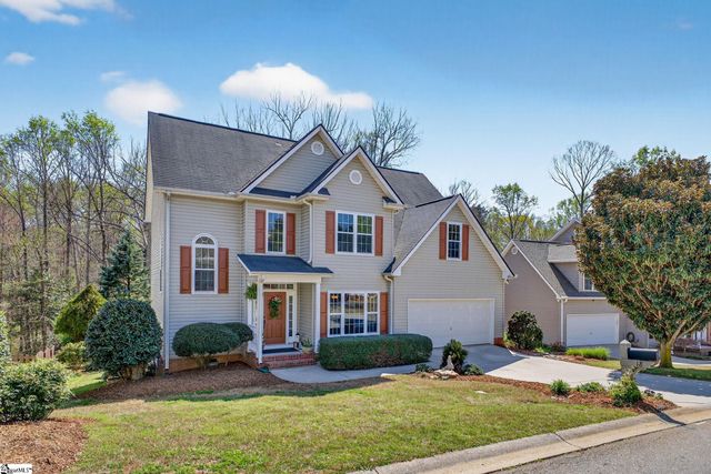 18 Dapple Gray Court, Simpsonville, SC 29680