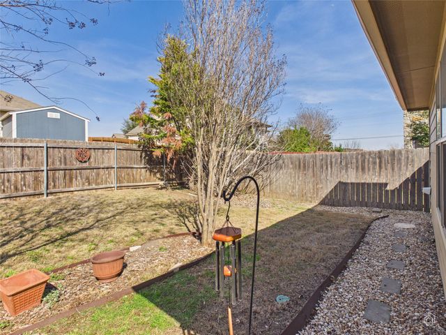 546 Travertine TRL, Buda, TX 78610