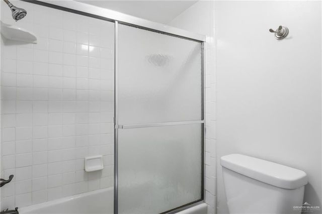 2900 Ashley Drive 101, Pharr, TX 78577