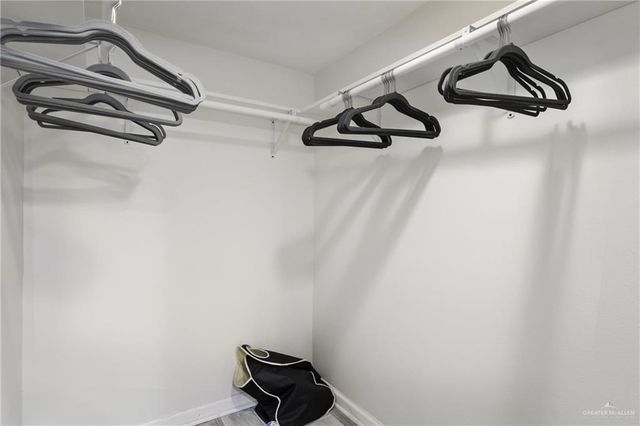 2900 Ashley Drive 101, Pharr, TX 78577