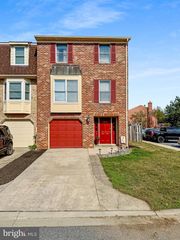 8028 HOLLOW REED CT, Frederick, MD 21701