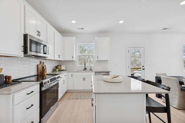 245 Rose Hannah Drive, Gallatin, TN 37066