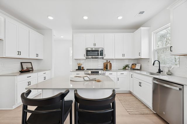 245 Rose Hannah Drive, Gallatin, TN 37066