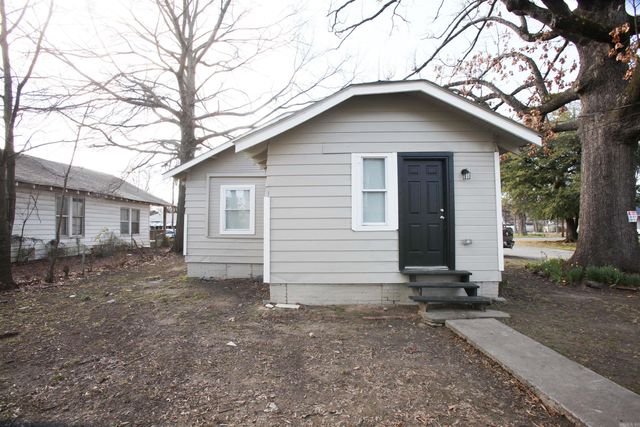 1820 Moss Street, North Little Rock, AR 72114
