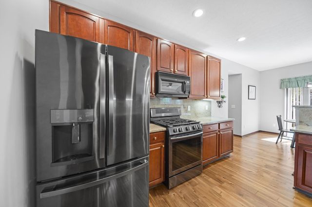 6199 Beringer Drive, Westerville, OH 43082