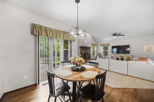 6199 Beringer Drive, Westerville, OH 43082
