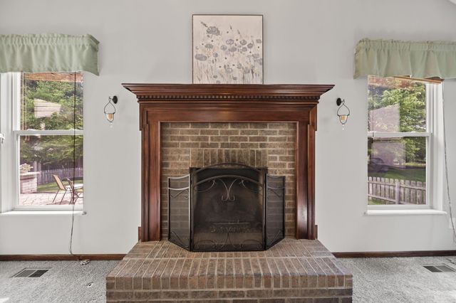 6199 Beringer Drive, Westerville, OH 43082