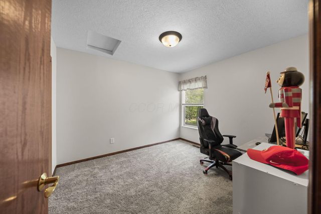 6199 Beringer Drive, Westerville, OH 43082