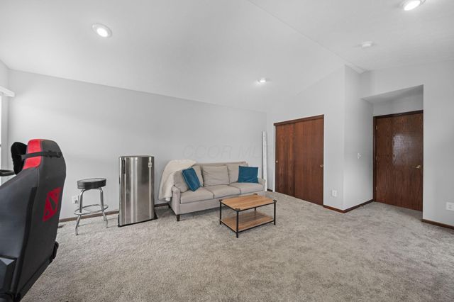 6199 Beringer Drive, Westerville, OH 43082