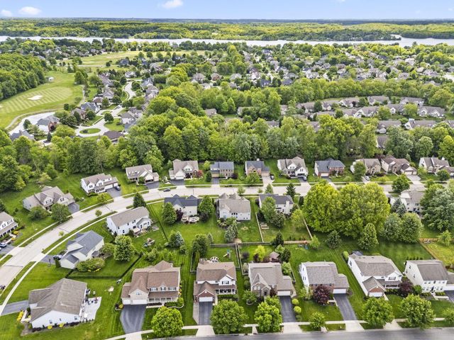 6199 Beringer Drive, Westerville, OH 43082