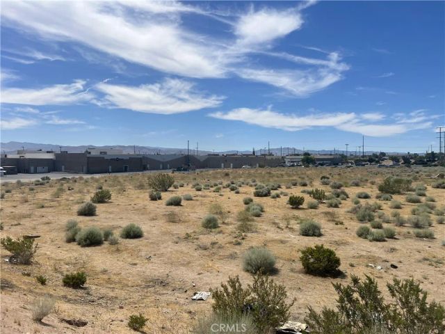 0 Bear Valley, Victorville, CA 92395