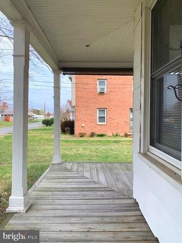 218 CLAIBORNE AVE, Fredericksburg, VA 22405