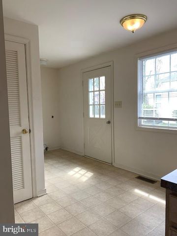 218 CLAIBORNE AVE, Fredericksburg, VA 22405