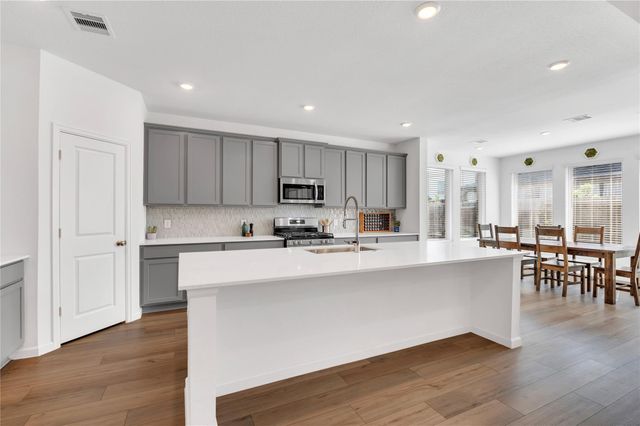 815 Wormwood Drive, League City, TX 77573