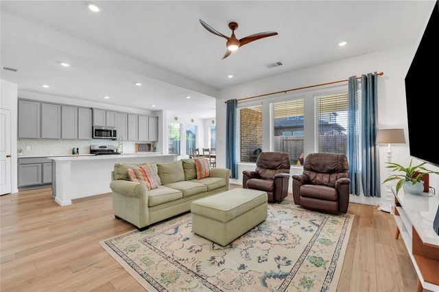 815 Wormwood Drive, League City, TX 77573
