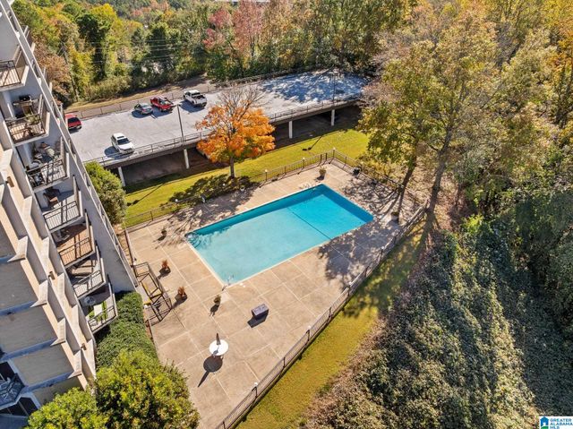 1300 Beacon Pkwy E Apt 803, Birmingham, AL 35209