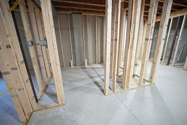 1612 MARIE LANE, Green Bay, WI 54313