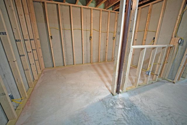 1612 MARIE LANE, Green Bay, WI 54313