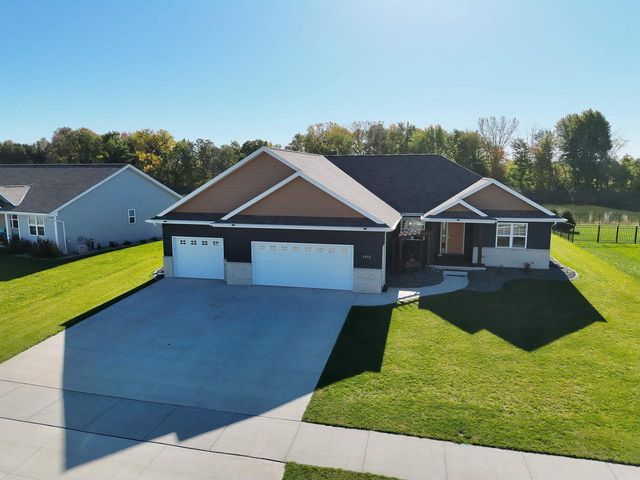 1612 MARIE LANE, Green Bay, WI 54313