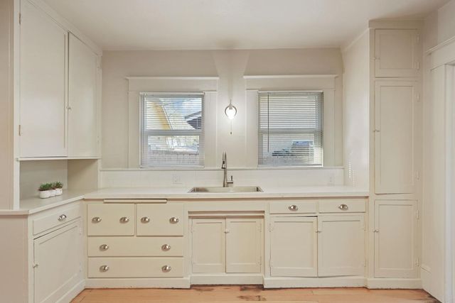 705 N School St, Lodi, CA 95240