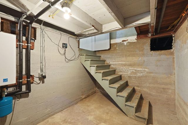 705 N School St, Lodi, CA 95240