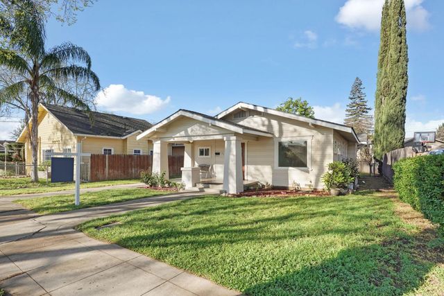 705 N School St, Lodi, CA 95240