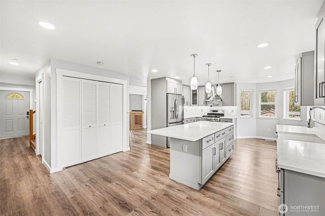 21016 68th Street Court E, Bonney Lake, WA 98391